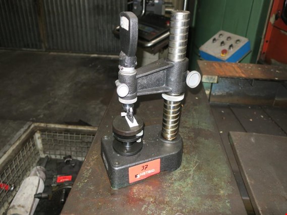 Used Mdda Measuring stand, analog dial gauge for Sale (Auction Standard) | NetBid Industrial Auctions